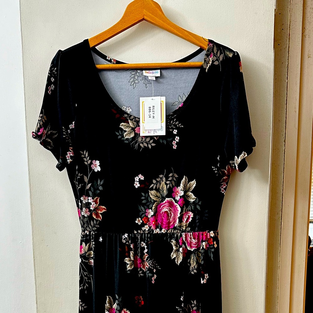 LuLaRoe Riley Dress - Medium